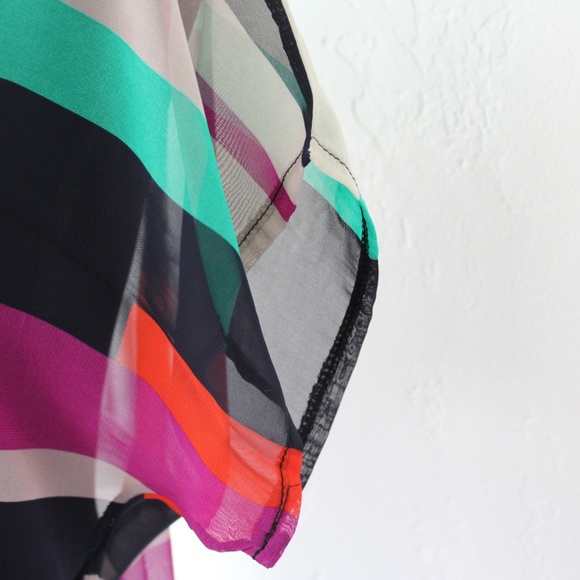 🆕 Striped Chiffon Blouse - Picture 5 of 8